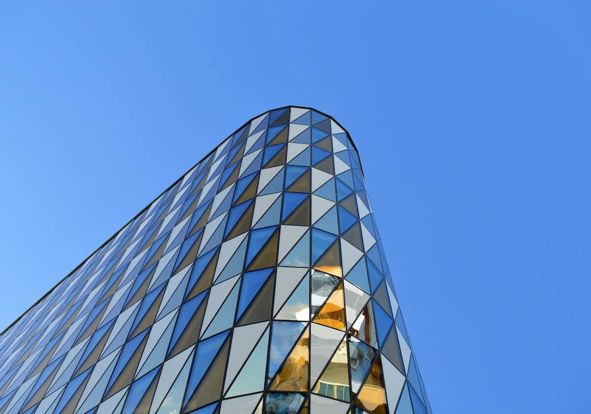 意甲媒体透露:米兰对阵罗马的比赛,俱乐部将祭出全新的锋线组合,恩昆库搭档奇克首发